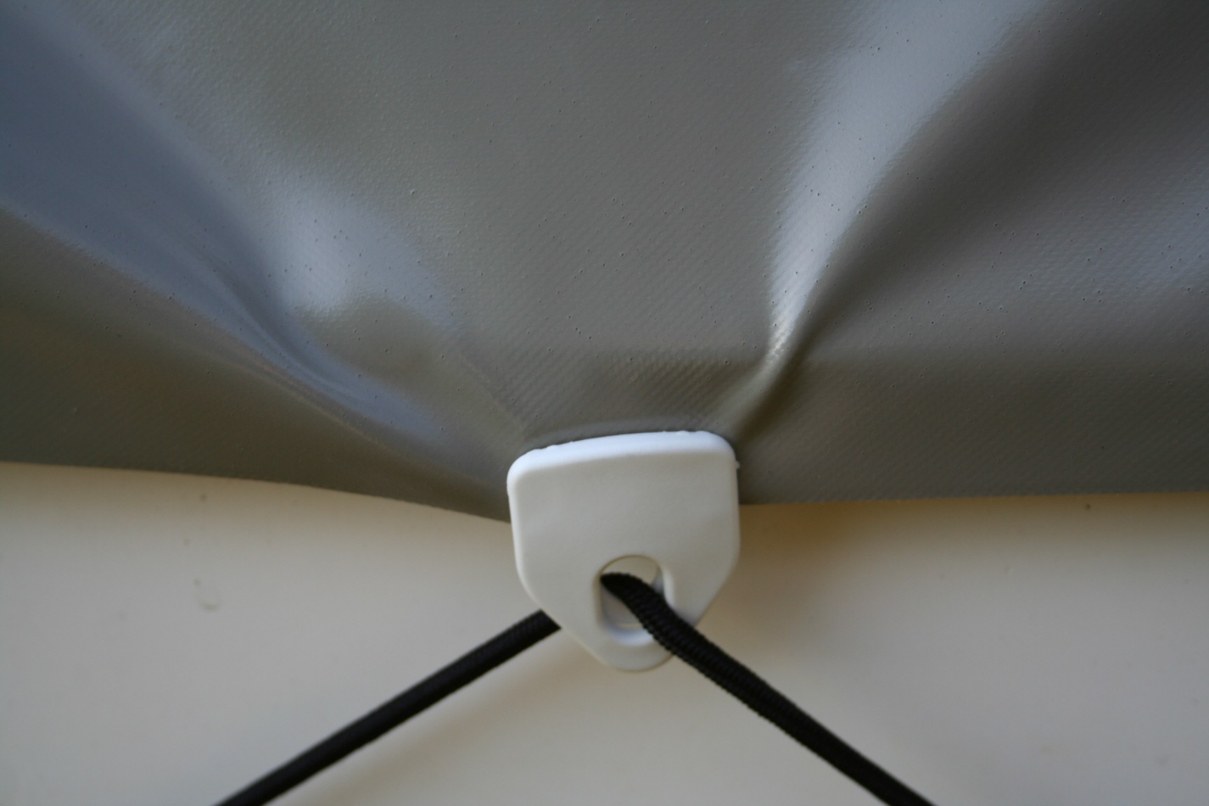 TAUD CATA PARKING POLYESTER ENDUIT PVC 520 GRS – Image 3