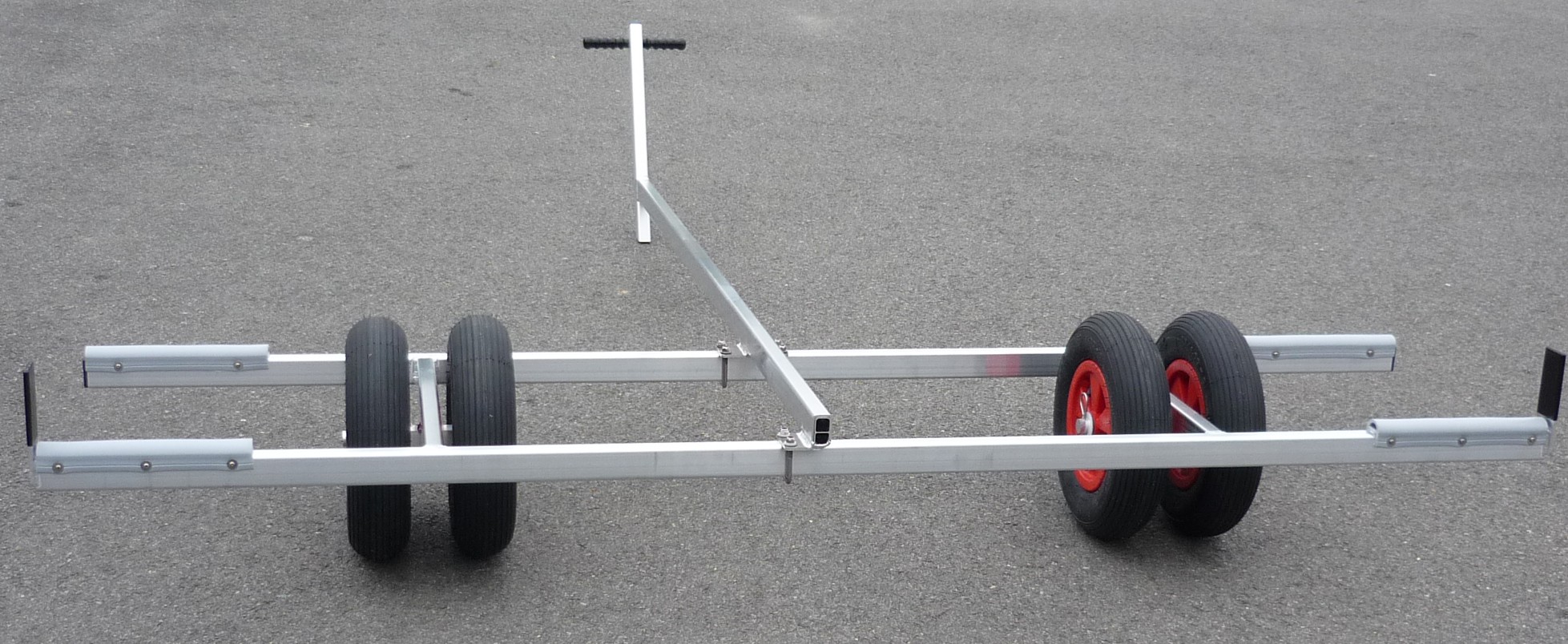 CHARIOT FIXE ALU DE MISE A L'EAU CATAMARAN 4R+TIMON MODELE 1 – Image 3