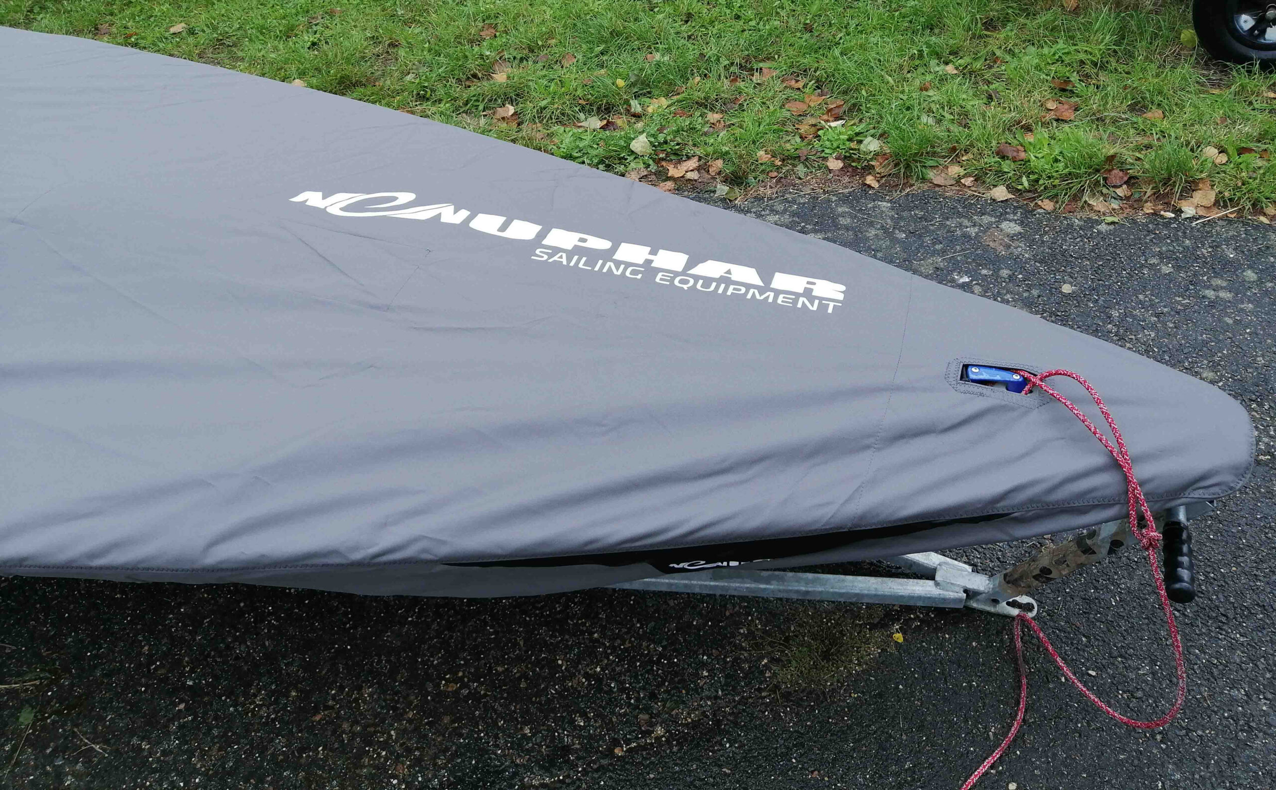 TAUD LASER DESSUS RACING - DYED POLYESTER ENDUIT PU – Image 3
